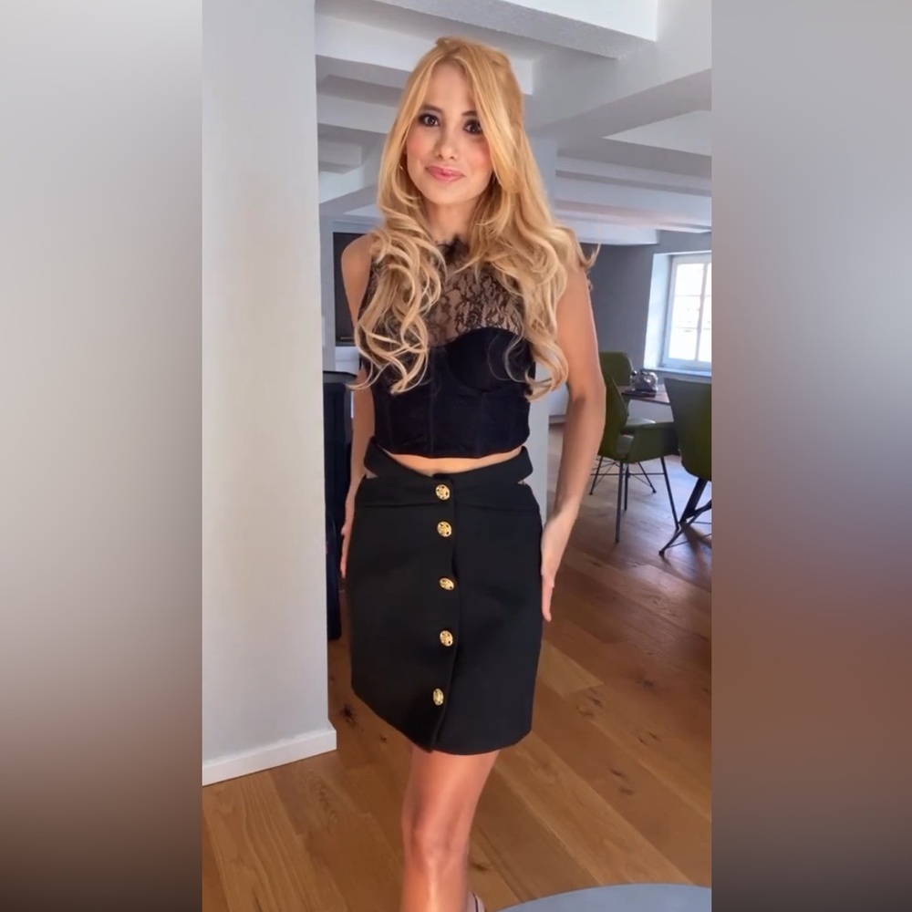 ZARA LIMITED EDITION CUT OUT MINI SKIRT